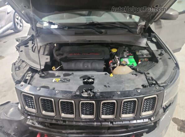 3C4NJDDB0MT529253 2021 JEEP COMPASS Gray 