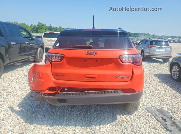 3C4NJDDB0MT545260 2021 JEEP COMPASS Orange Вид ззаду