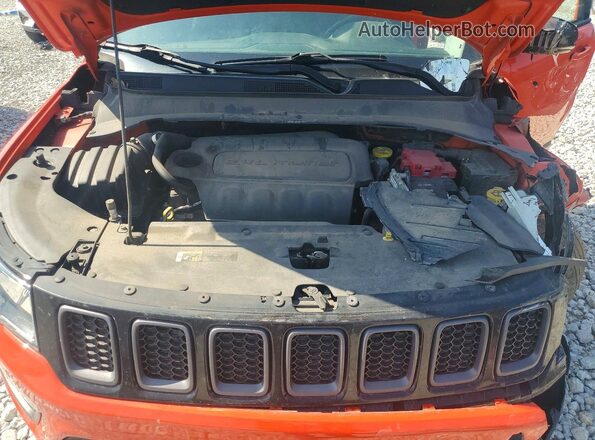 3C4NJDDB0MT545260 2021 JEEP COMPASS Orange Вид підкапотного простору