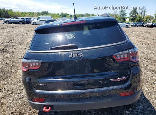 3C4NJDDB1HT681760 2017 JEEP COMPASS Черный Вид сзади