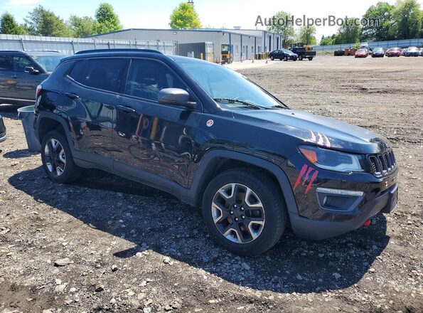 3C4NJDDB1HT681760 2017 JEEP COMPASS Черный Передняя правая четверть