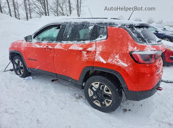 3C4NJDDB1JT199022 2018 JEEP COMPASS Red Rear left