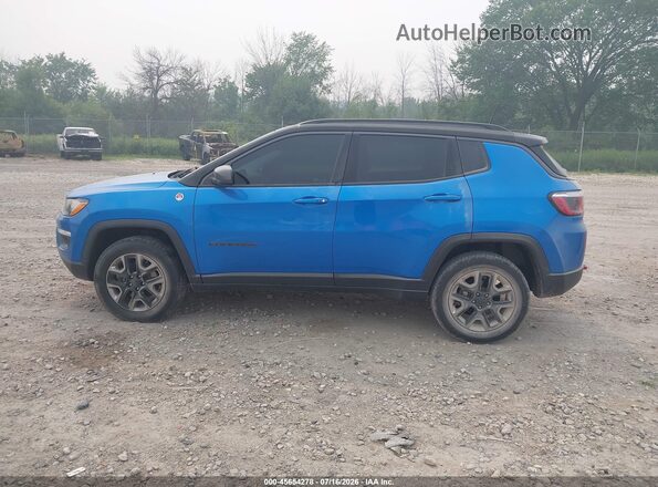 3C4NJDDB1JT417170 2018 JEEP COMPASS Blue Widok wnętrza 360 stopni