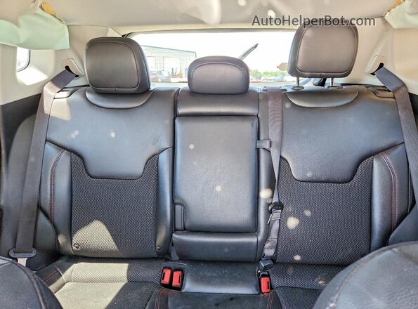 3C4NJDDB1MT590353 2021 JEEP COMPASS Gray უკანა სავარძლების ხედი