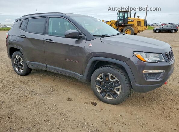 3C4NJDDB2HT630493 2017 JEEP COMPASS Black Front right