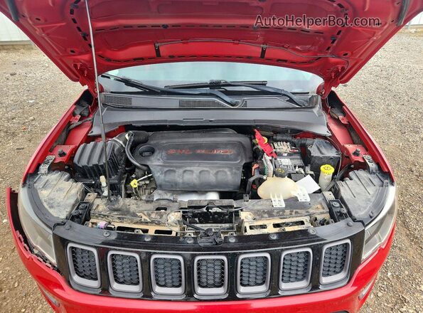 3C4NJDDB2KT599995 2019 JEEP COMPASS Red Вид підкапотного простору