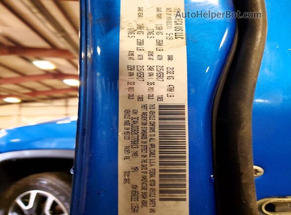 3C4NJDDB2KT776013 2019 JEEP COMPASS Blue 360 interior view