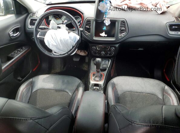 3C4NJDDB2MT506038 2021 JEEP COMPASS Gray წინა პანელის ხედი