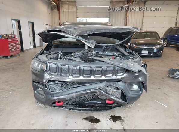 3C4NJDDB2NT186429 2022 JEEP COMPASS Gray Widok z przodu