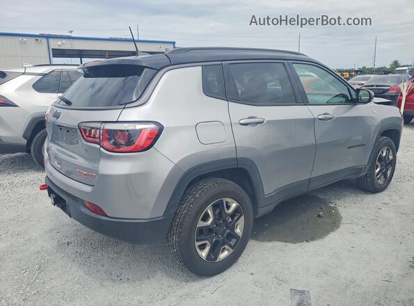 3C4NJDDB3JT201112 2018 JEEP COMPASS Silver უკანა მარჯვენა