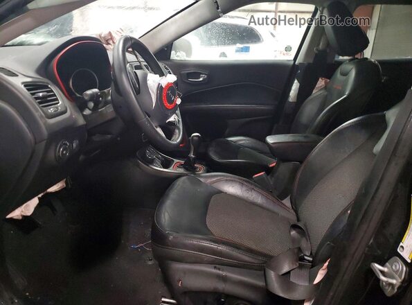 3C4NJDDB3JT501720 2018 JEEP COMPASS Black Սալոնի դիմացի տեսք