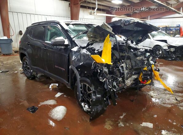 3C4NJDDB3JT501720 2018 JEEP COMPASS Black Առջևի աջ