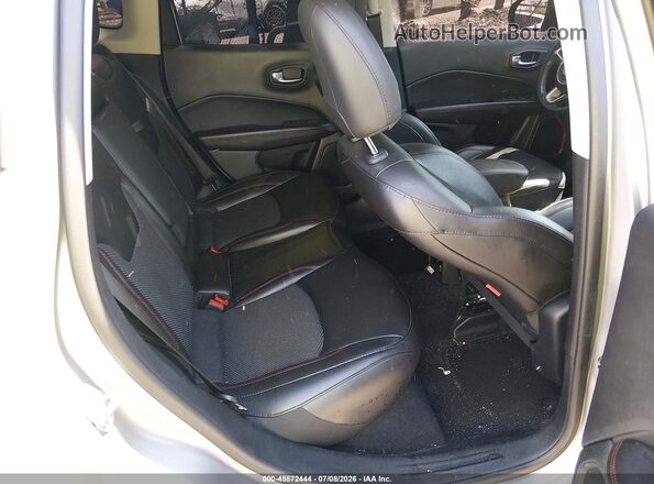 3C4NJDDB3LT170740 2020 JEEP COMPASS Gray Vista de la etiqueta del VIN