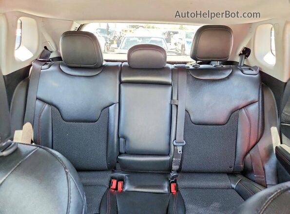 3C4NJDDB3LT177767 2020 JEEP COMPASS Black Rear seats view