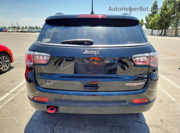 3C4NJDDB3LT177767 2020 JEEP COMPASS Black Rear view