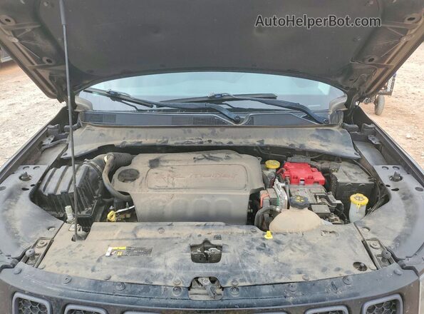 3C4NJDDB3LT233299 2020 JEEP COMPASS Черный Вид подкапотного пространства