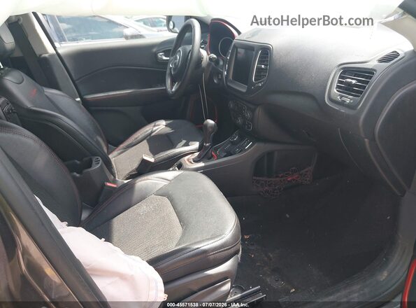 3C4NJDDB3MT556494 2021 JEEP COMPASS Black Front interior view