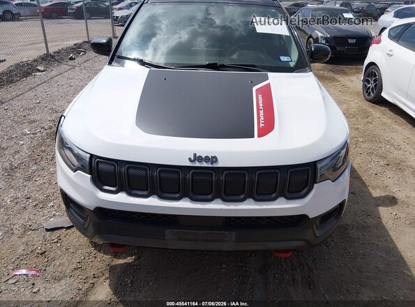 3C4NJDDB3NT203609 2022 JEEP COMPASS White Vista interior trasera