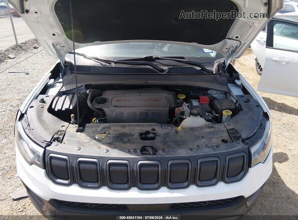 3C4NJDDB3NT203609 2022 JEEP COMPASS White Vista trasera