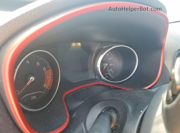 3C4NJDDB4HT624873 2017 JEEP COMPASS Silver Widok zestawu wskaźników
