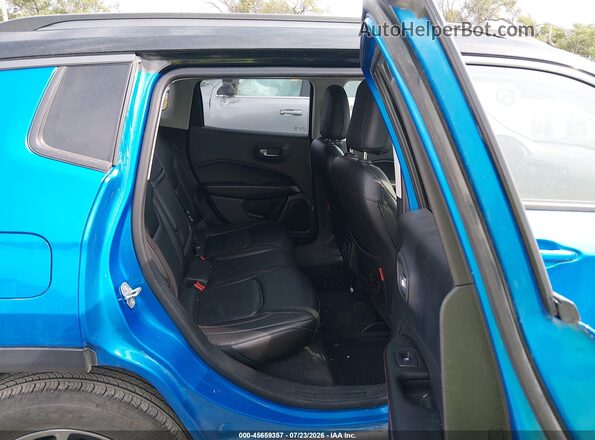 3C4NJDDB4JT210529 2018 JEEP COMPASS Blue Вид наклейки з VIN-кодом