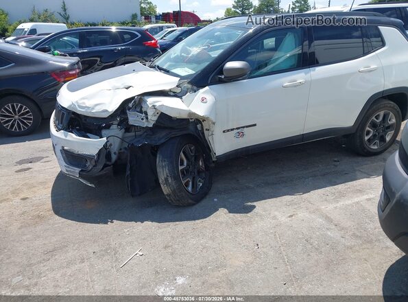 3C4NJDDB4JT210711 2018 JEEP COMPASS White Առջևի ձախ երեք քառորդ տեսարան