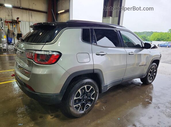 3C4NJDDB4KT716220 2019 JEEP COMPASS Gray Rear right