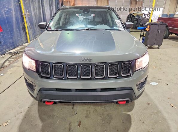3C4NJDDB4MT598317 2021 JEEP COMPASS Gray წინა ხედი
