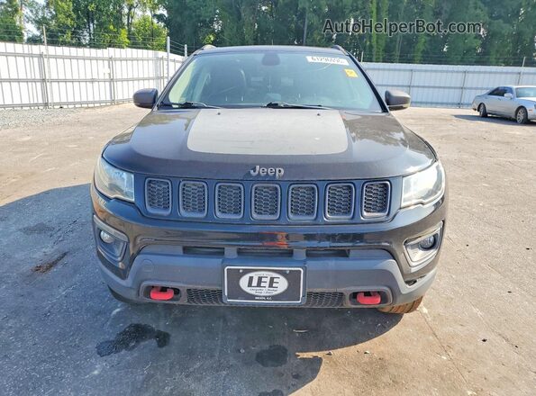 3C4NJDDB6JT130746 2018 JEEP COMPASS Black Դիմացի տեսք