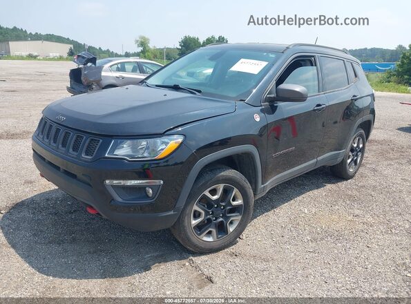 3C4NJDDB6JT223783 2018 JEEP COMPASS Black Przód lewy