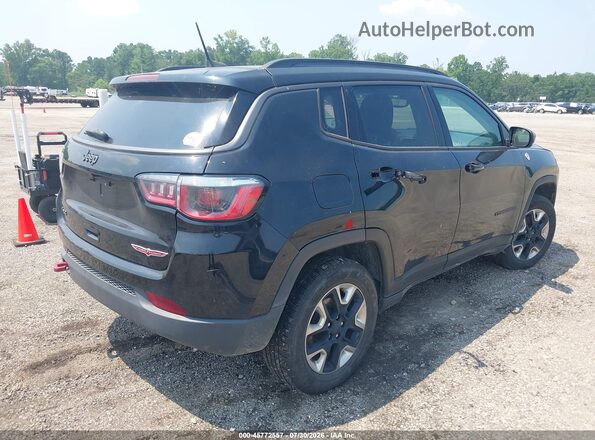3C4NJDDB6JT223783 2018 JEEP COMPASS Black Tył prawy