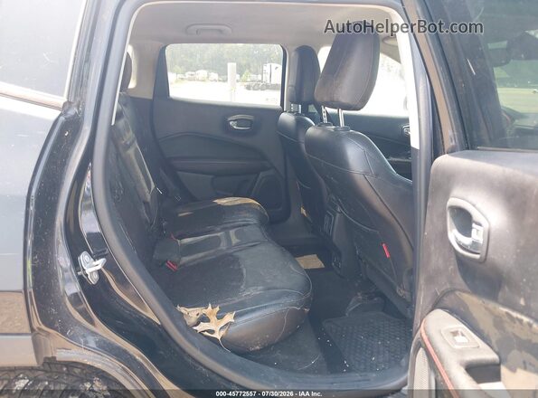 3C4NJDDB6JT223783 2018 JEEP COMPASS Black Widok naklejki z numerem VIN