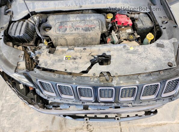 3C4NJDDB6KT629967 2019 JEEP COMPASS Charcoal უკანა სალონის ხედი