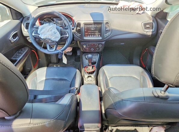 3C4NJDDB6KT629967 2019 JEEP COMPASS Charcoal წინა პანელის ხედი