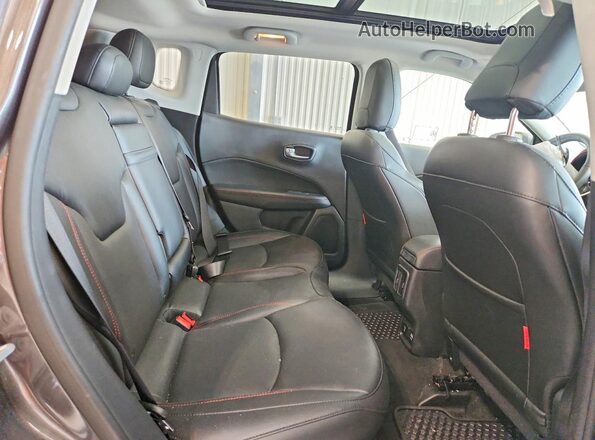 3C4NJDDB6KT629967 2019 JEEP COMPASS Charcoal უკანა სავარძლების ხედი