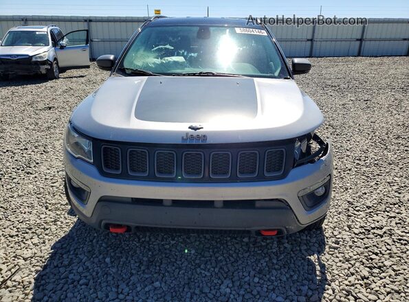 3C4NJDDB6KT786351 2019 JEEP COMPASS Silver Դիմացի տեսք