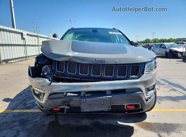 3C4NJDDB6LT132788 2020 JEEP COMPASS Gray Front view