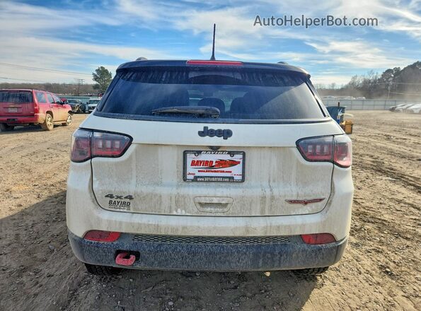 3C4NJDDB6LT166780 2020 JEEP COMPASS White უკანა ხედი