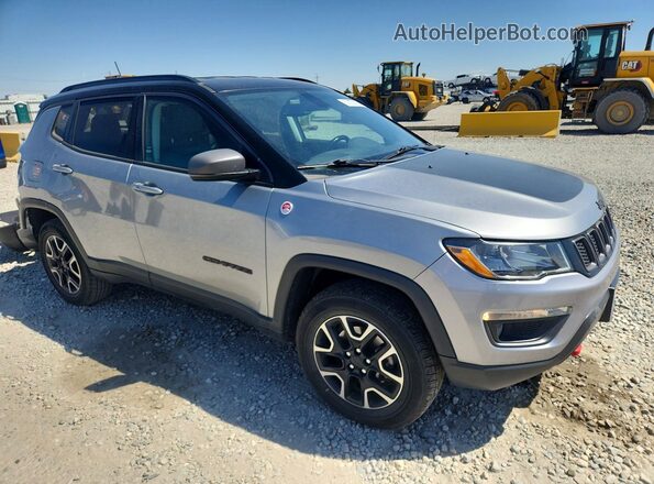 3C4NJDDB6LT177777 2020 JEEP COMPASS Silver Przód prawy