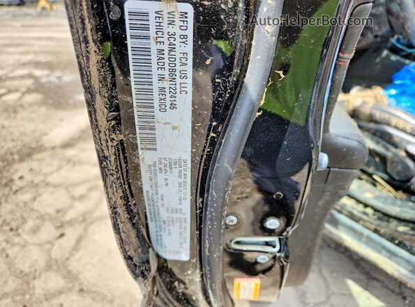 3C4NJDDB6NT224146 2022 JEEP COMPASS Black VIN կոդի պիտակի տեսք