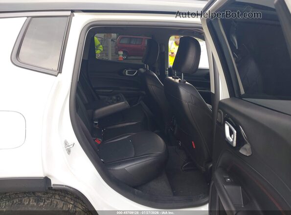 3C4NJDDB7NT144029 2022 JEEP COMPASS White Widok naklejki z numerem VIN