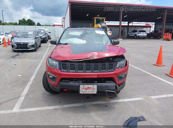 3C4NJDDB8HT646553 2017 JEEP COMPASS Red Вид щитка приладів
