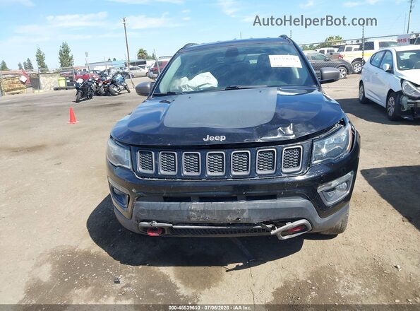3C4NJDDB8KT748118 2019 JEEP COMPASS Black Вид щитка приладів
