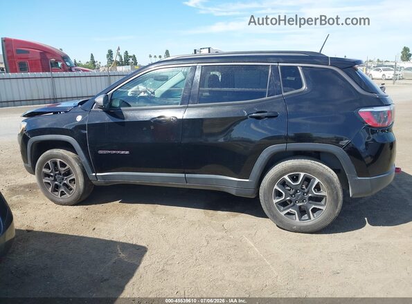 3C4NJDDB8KT748118 2019 JEEP COMPASS Black Панорамний вид салону 360°