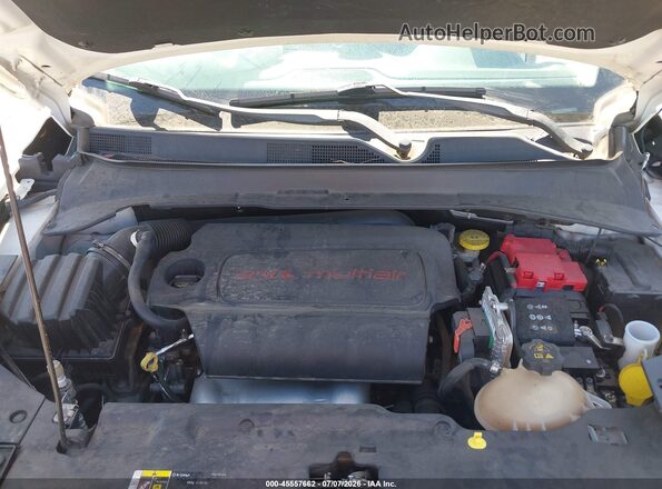 3C4NJDDB8LT177196 2020 JEEP COMPASS White Vista trasera