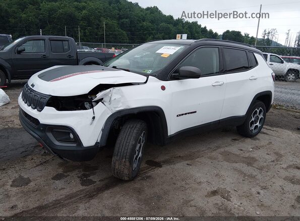3C4NJDDB8NT154830 2022 JEEP COMPASS White Передня ліва чверть