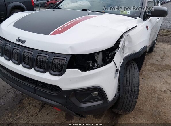 3C4NJDDB8NT154830 2022 JEEP COMPASS White Вид спереду