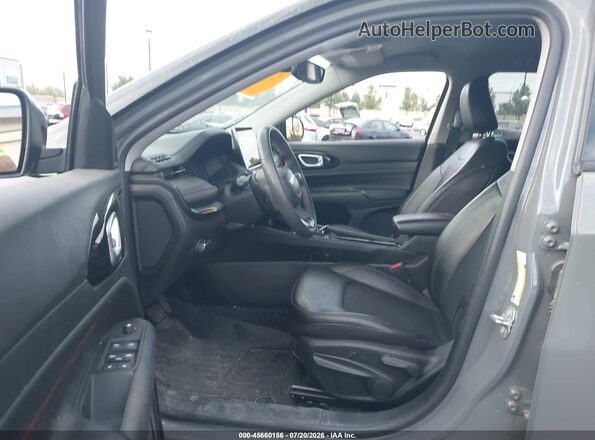 3C4NJDDB8NT206022 2022 JEEP COMPASS Gray Widok wnętrza z przodu