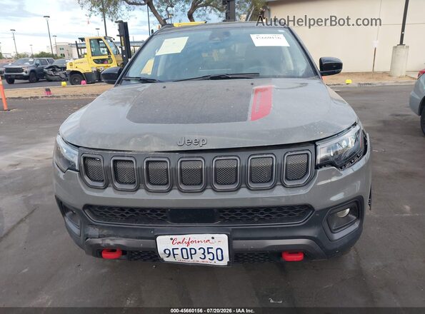 3C4NJDDB8NT206022 2022 JEEP COMPASS Gray Widok wnętrza z tyłu