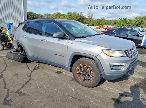 3C4NJDDB9KT785565 2019 JEEP COMPASS Серый Передняя правая четверть